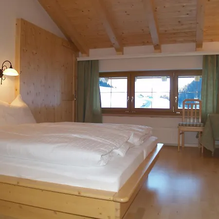 Apartment Haus Trisanna